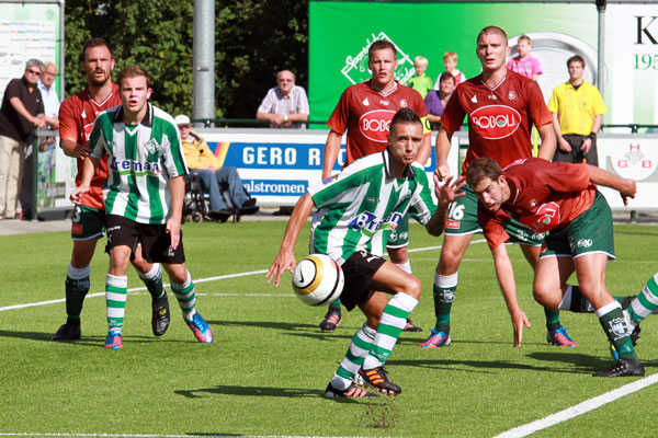 SC Genemuiden - s.v. Spakenburg (Foto Helmich Lubberts).